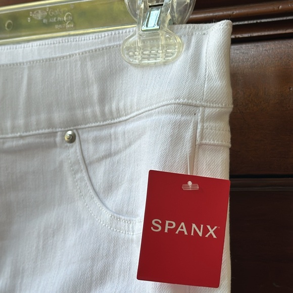 SPANX Distressed Skinny Jeans - Picture 11 of 15